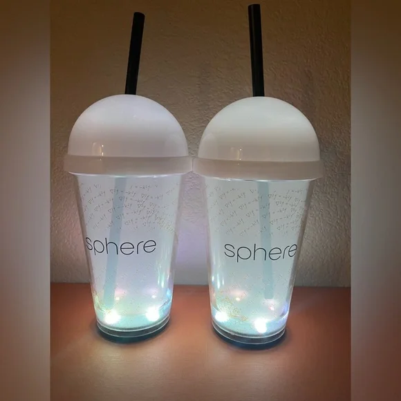 Sphere💜 LED 💙Light-Up 💚Tumblers 🤍with ❤️Straws ! - Picture 4 of 6